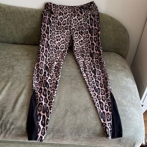 Onzie Leopard Print Leggings with Black Side Panels